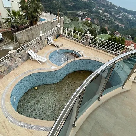 Bektas Luxury 5+2 Private Swimmingpol *